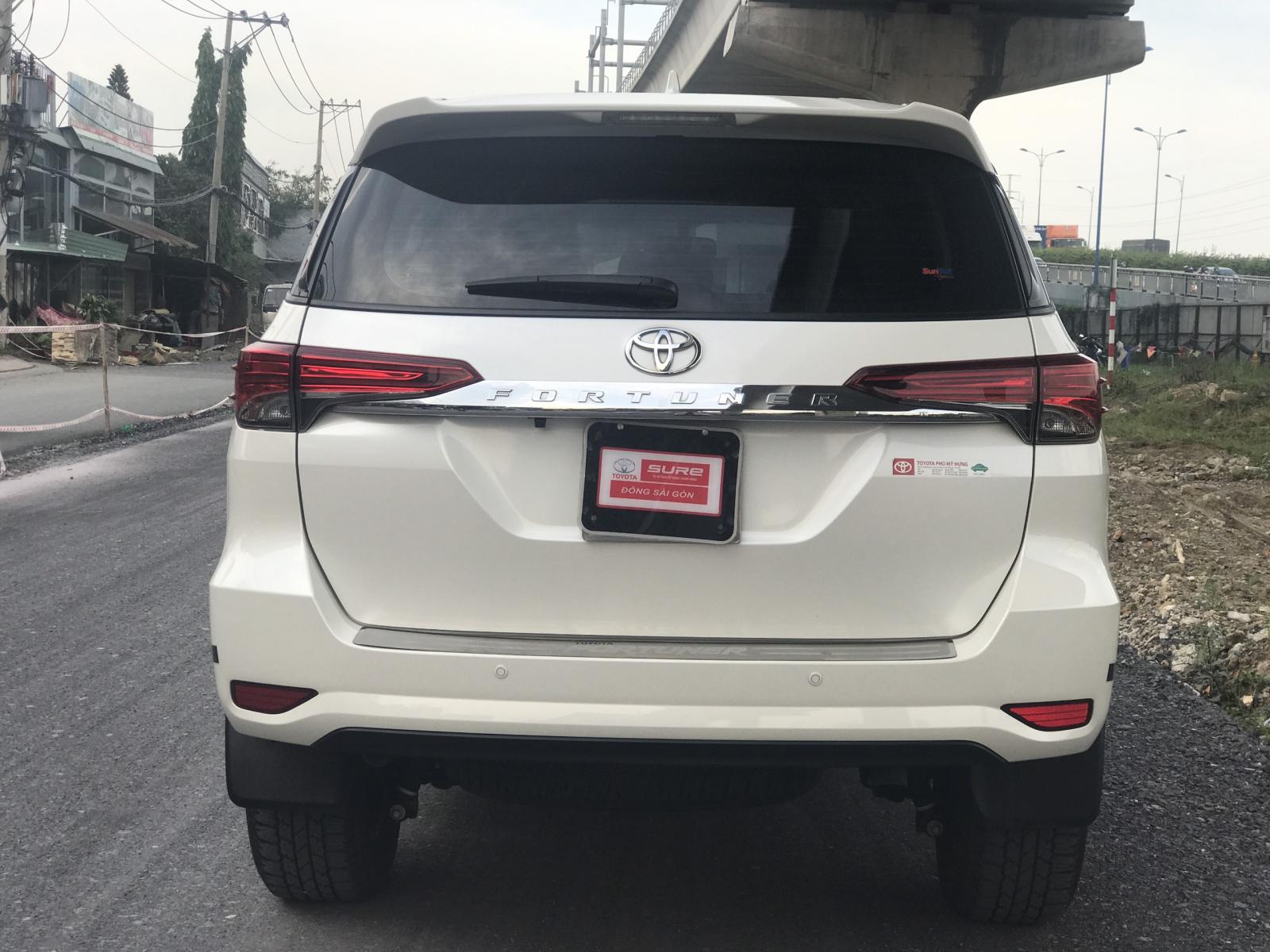 Toyota Fortuner 2019 - Cần bán Toyota Fortuner đời 2019, màu trắng, nhập khẩu, giá tốt