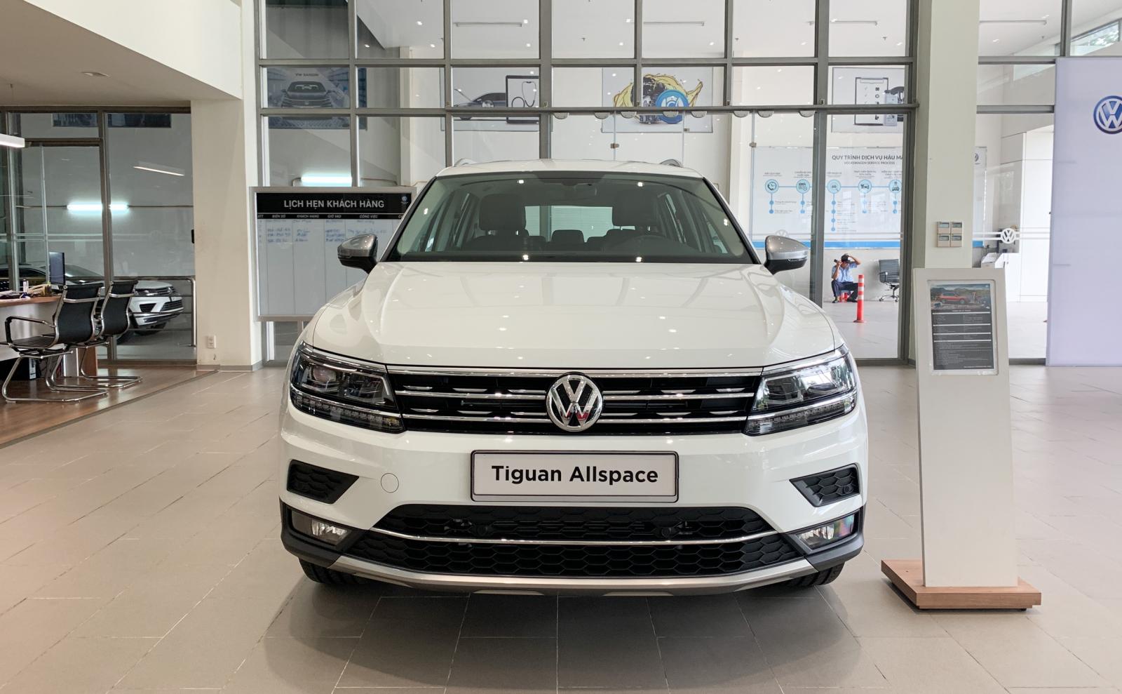 Volkswagen Tiguan 2020 - SUV Offroad Tiguan Luxury, khẳng định đẳng cấp, ưu đãi trước bạ đón tết 2021