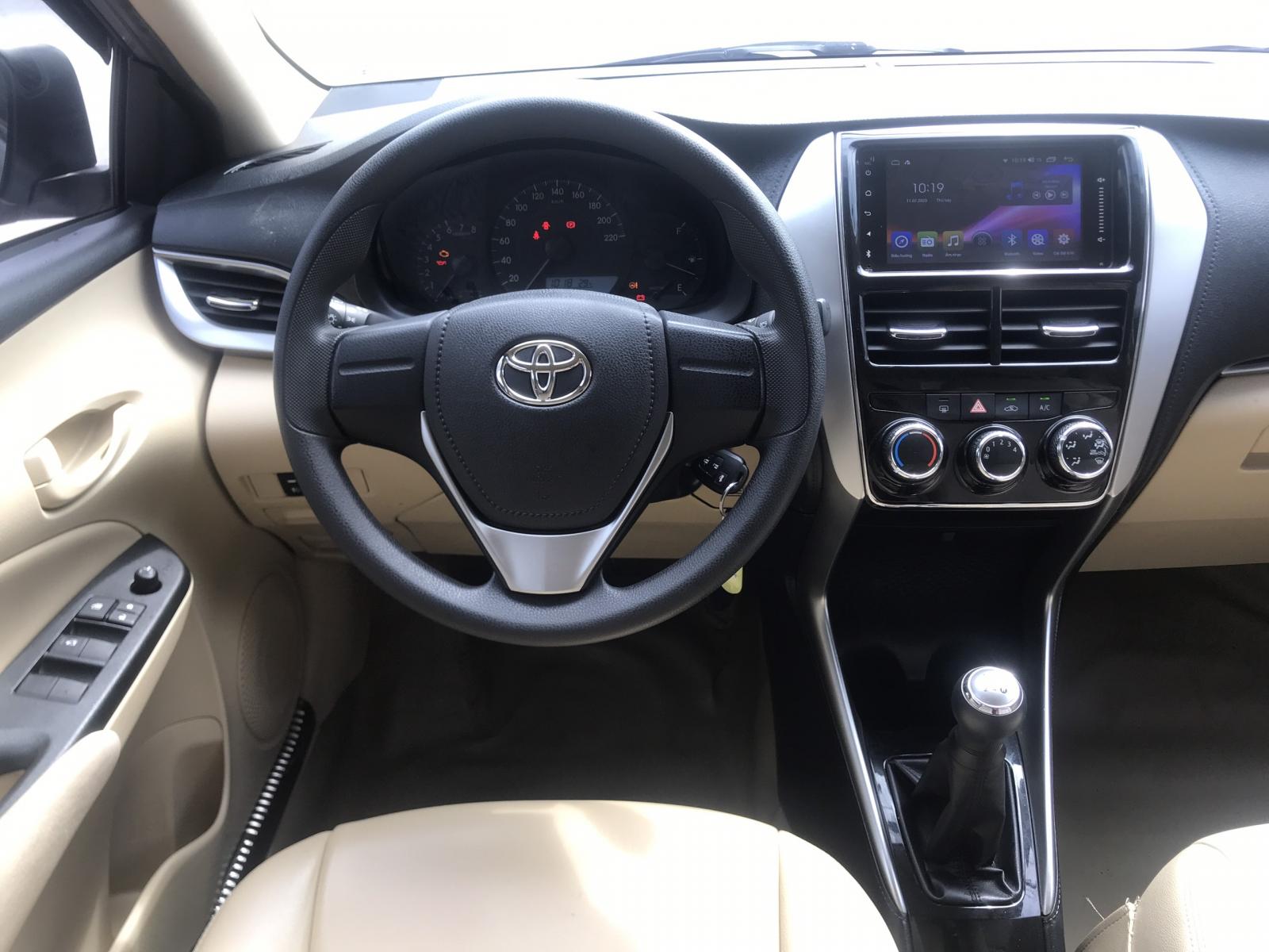 Toyota Vios 2019 - Xe Toyota Vios E MT 2019, màu bạc, biển SG, xe đẹp như mới - giá cực mềm