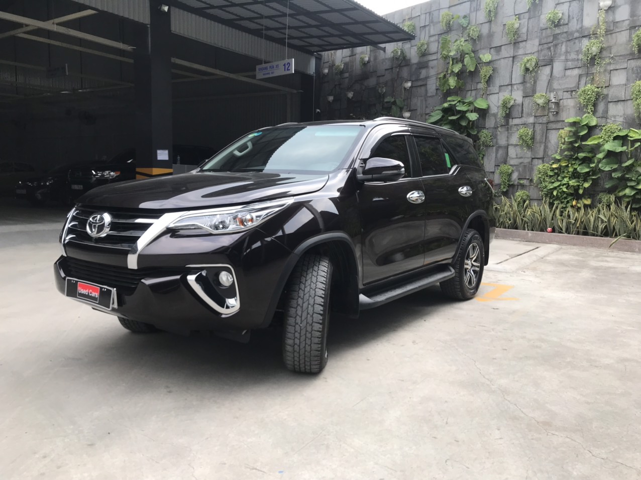 Toyota Fortuner 2019 - Cần bán gấp Toyota Fortuner G AT đời 2019, màu nâu, nhập khẩu chính hãng siêu chất - giá tốt