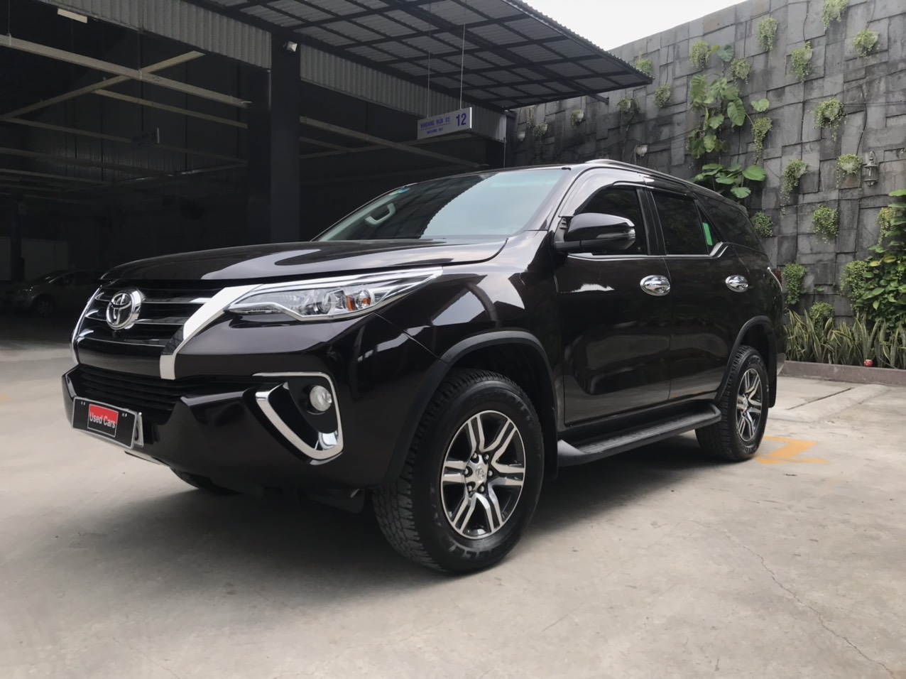 Toyota Fortuner 2019 - Cần bán gấp Toyota Fortuner G AT đời 2019, màu nâu, nhập khẩu chính hãng siêu chất - giá tốt