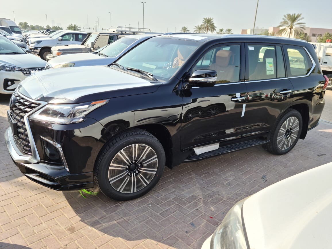 Lexus LX 570 2021 - Lexus LX570 MBS Super Sport S bản mới ra 2021 sẵn sàng giao xe 