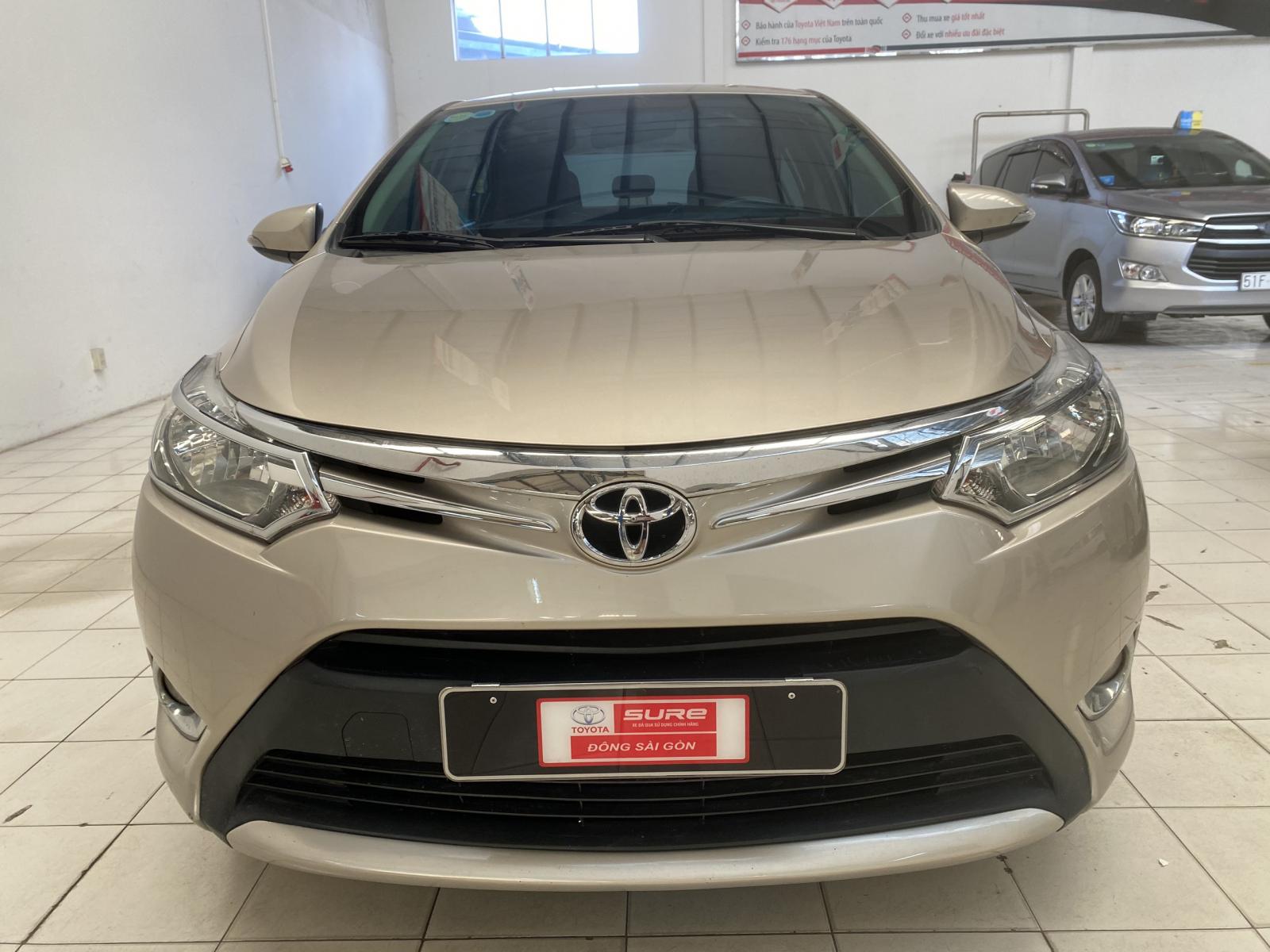 Toyota Vios 1.5E 2016 - Bán xe Toyota Vios 1.5E đời 2016, màu nâu giá thương lượng