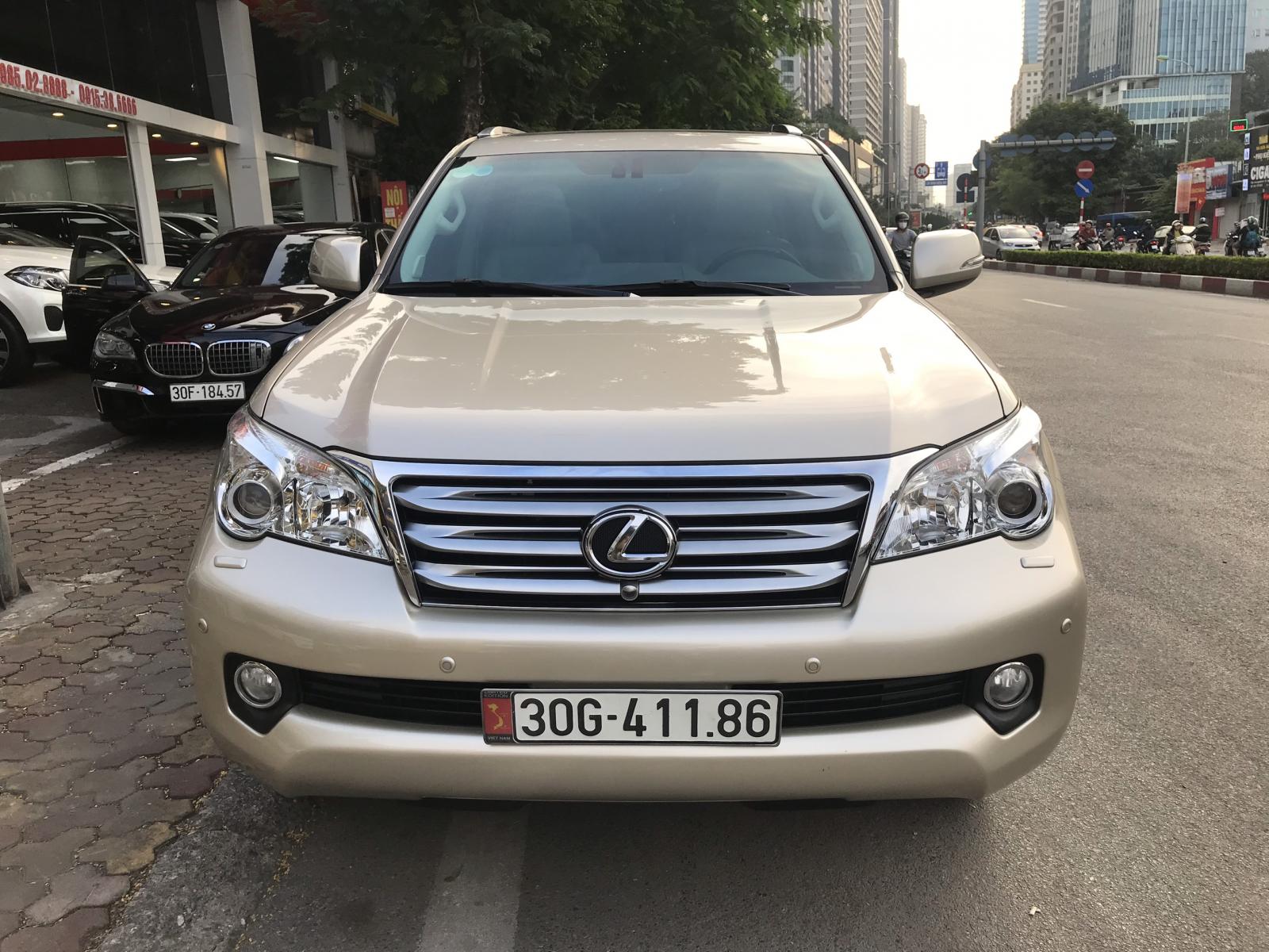 Lexus GX460 2009 - Lexus GX460 sản xuất 2009 đăng ký lần đầu T9 / 2010