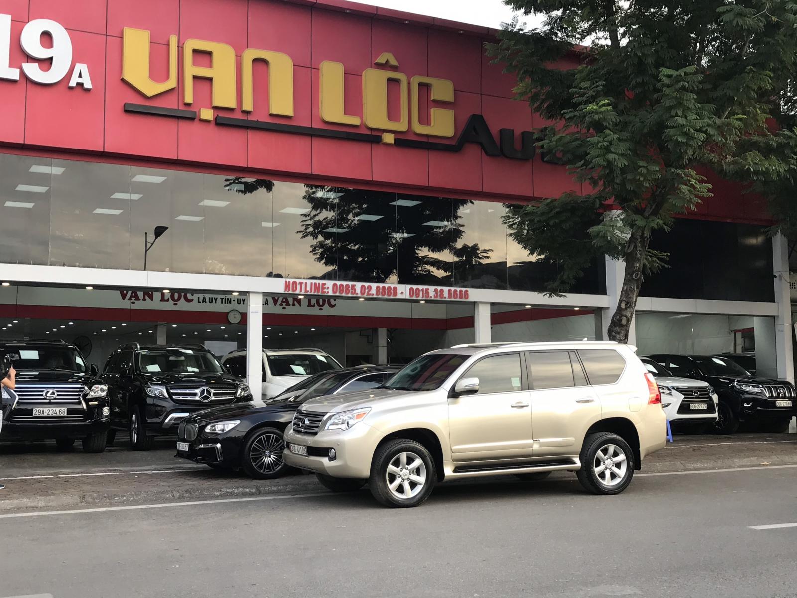 Lexus GX460 2009 - Lexus GX460 sản xuất 2009 đăng ký lần đầu T9 / 2010