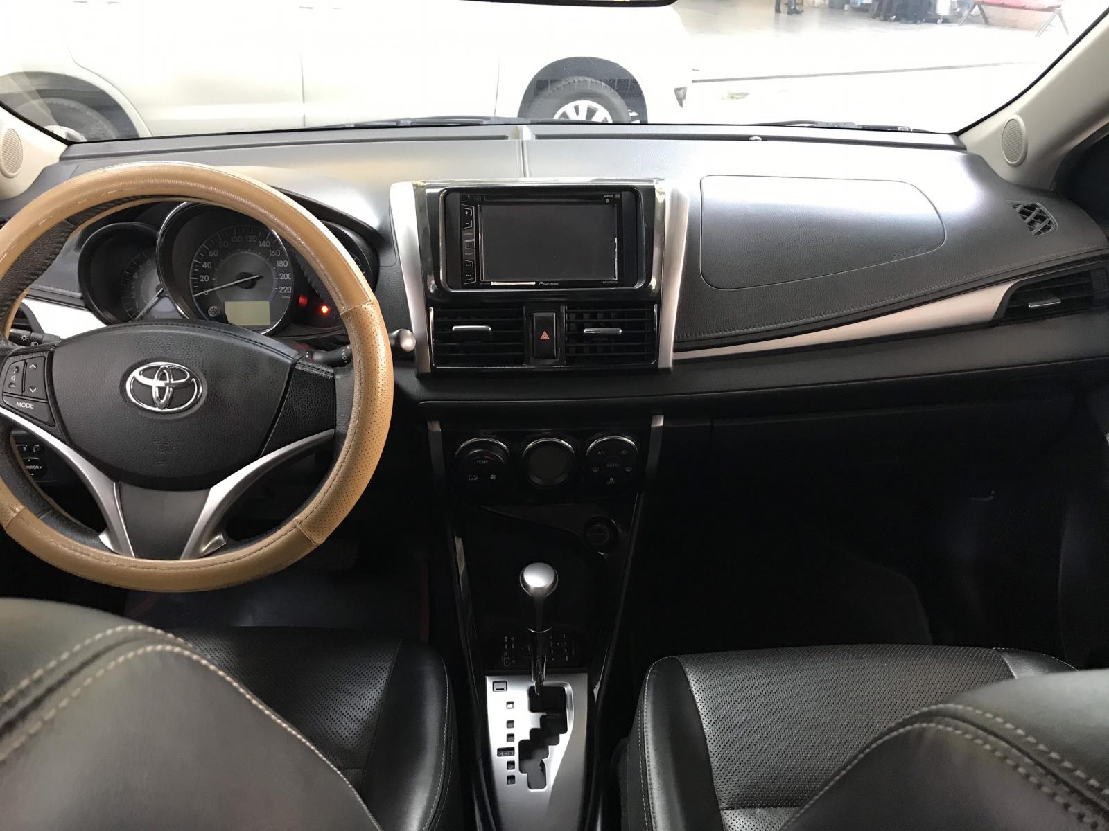 Toyota Vios G 2015 - Cần bán lại xe Toyota Vios G năm 2015, màu nâu vàng