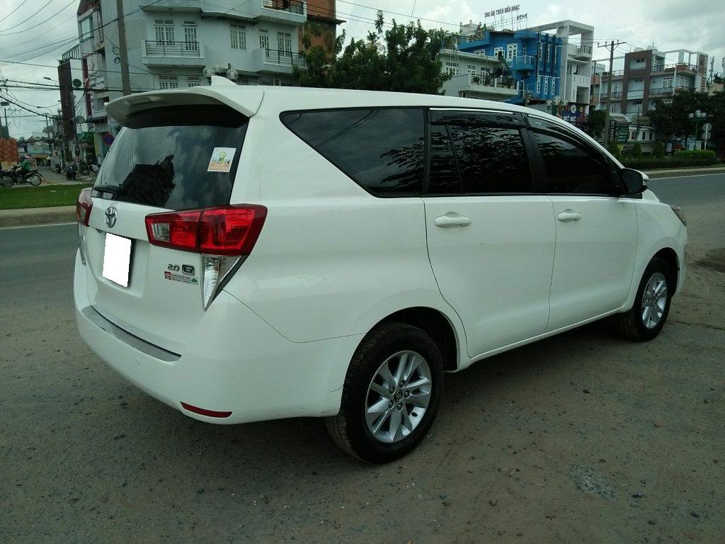 Toyota Innova 2017 - Gia đình cần bán Toyota Innova 2017 G, tự động, màu trắng