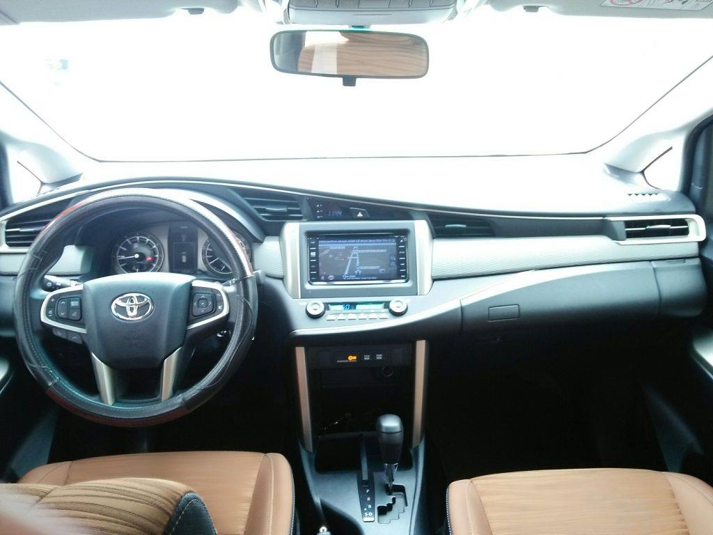 Toyota Innova 2017 - Gia đình cần bán Toyota Innova 2017 G, tự động, màu trắng