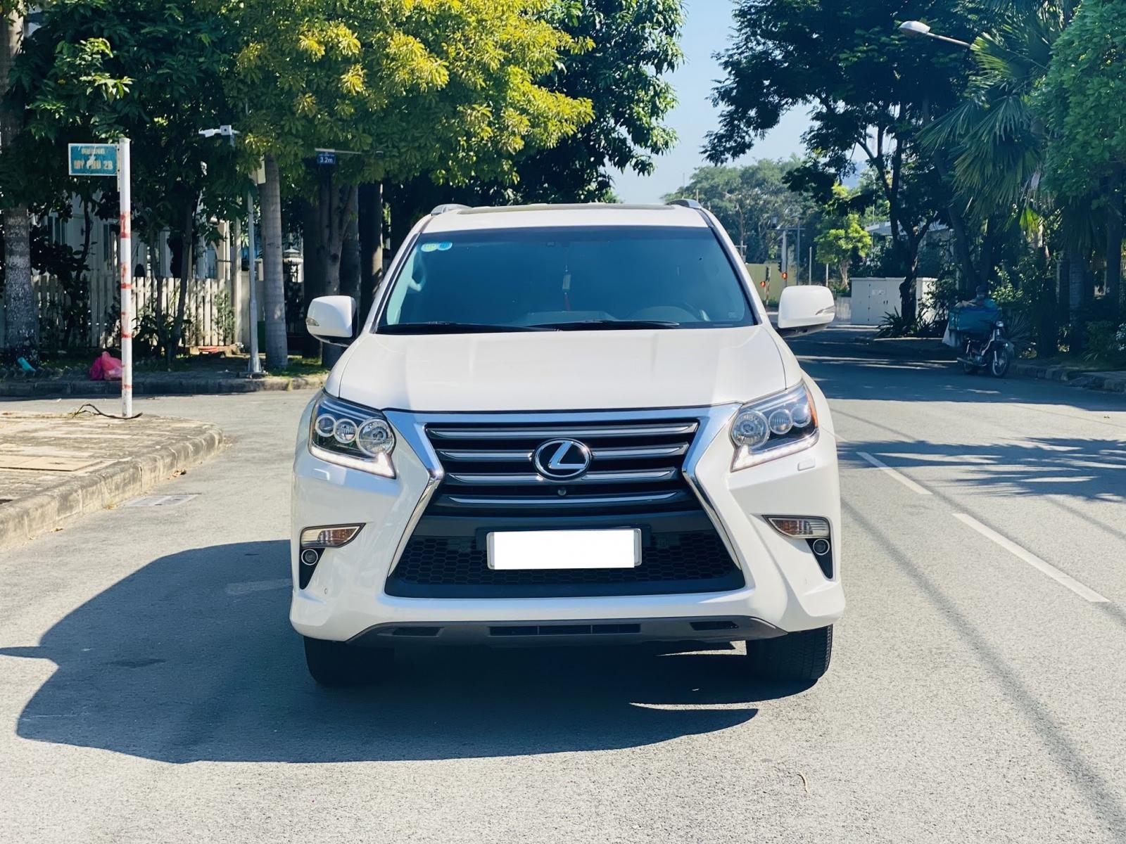 Lexus GX460 2015 - Lexus GX460 2015 màu trắng, full options, siêu mới