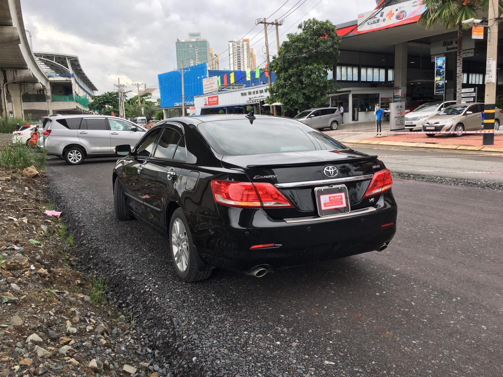 Toyota Camry 3.5Q 2010 - Bán ô tô Toyota Camry 3.5Q đời 2010, màu đen biển SG cực chất giá đẹp