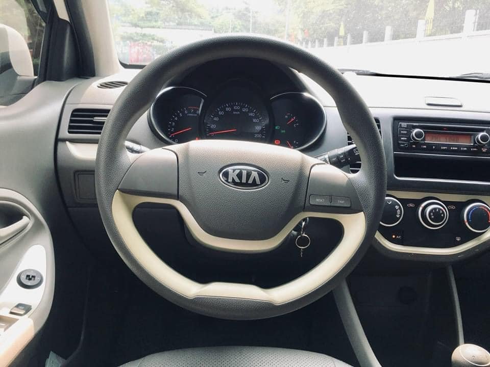 Kia Morning 2019 - Em cần bán Kia Morning 2019, máy 1.2, số sàn, màu trắng tinh