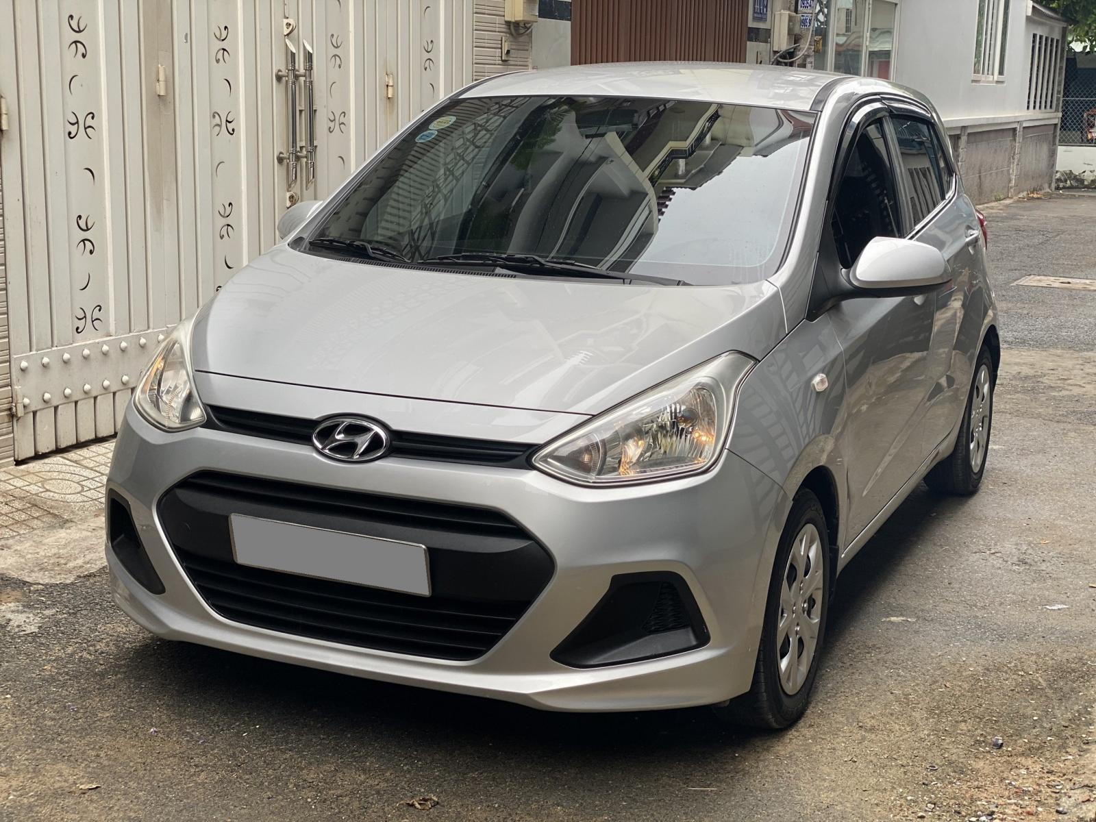 Hyundai Grand i10 2016 - Mình cần bán Hyundai I10 2016 số sàn màu bạc nhập Ấn