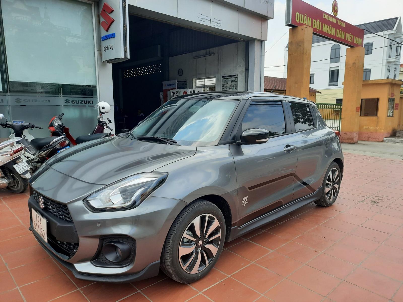 Suzuki Swift GLX 2017 - Bán ô tô Suzuki Swift GLX 2020 nhập khẩu, giá tốt