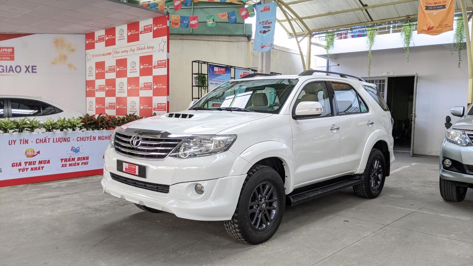 Toyota Fortuner 2.4G 2016 - Cần bán lại xe Toyota Fortuner 2.4G sản xuất 2016, màu trắng