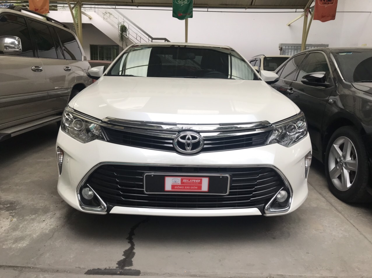 Toyota Camry 2.5Q 2018 - Bán Toyota Camry 2.5Q đời 2018, màu trắng