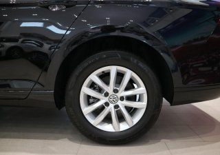 Volkswagen Passat 2018 - t4Volkswagen Passat Bluemotion High nhập khẩu nguyên chiếc, tặng 100% lệ phí trước bạ