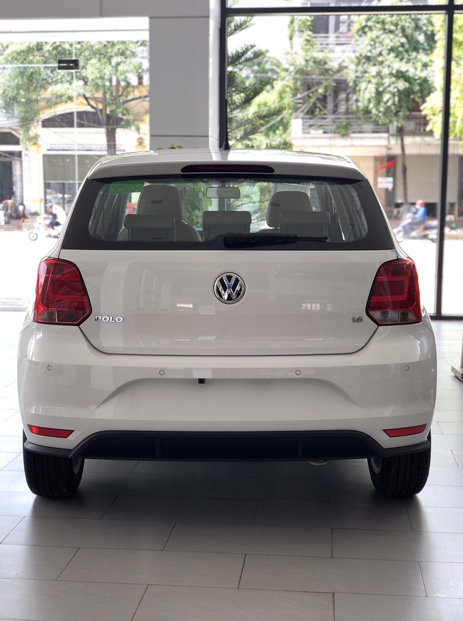 Volkswagen Polo 2020 - Cần bán xe Volkswagen Polo đời 2020, màu trắng, nhập khẩu chính hãng giá cạnh tranh