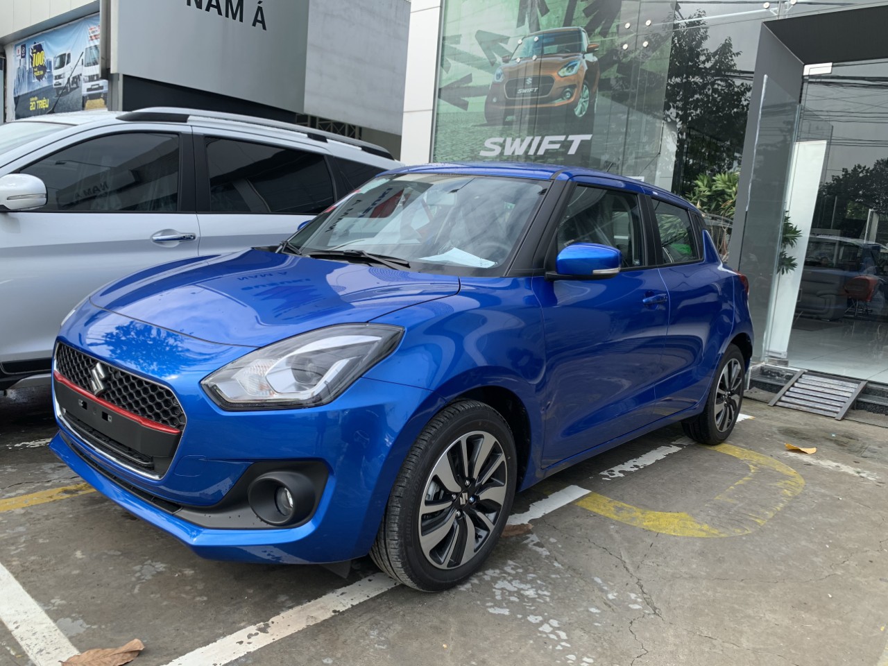 Suzuki Swift 2020 - Bán Suzuki Swift đời 2020, xe nhập, giá tốt