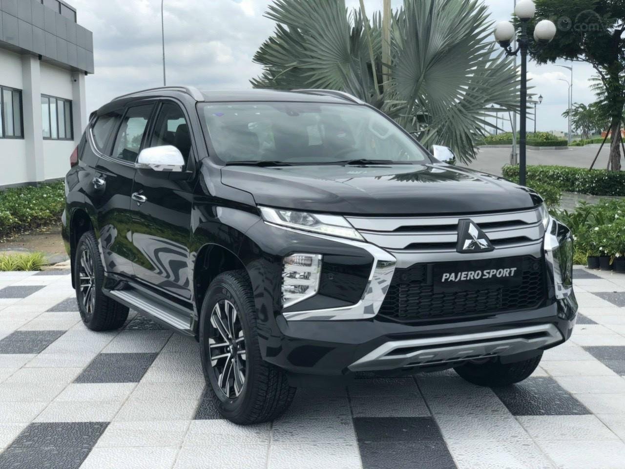 Mitsubishi Pajero Sport gls 2022 - Giá xe 7 chỗ máy dầu 2022 tại Vinh - Nghệ An