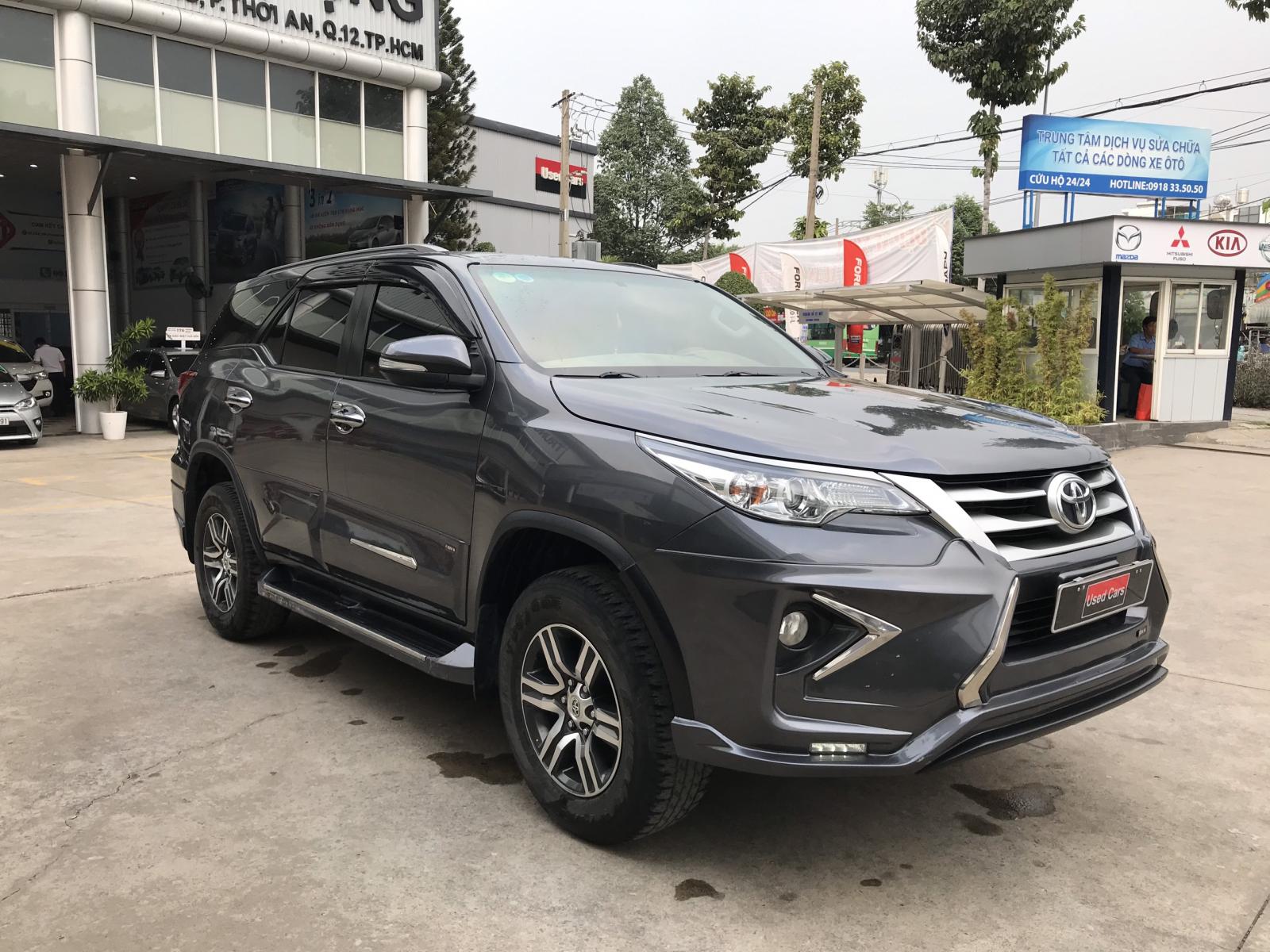 Toyota Fortuner 2.4G 2017 - Bán xe Toyota Fortuner 2.4G đời 2017, màu xám, giá khuyến mãi ưu đãi