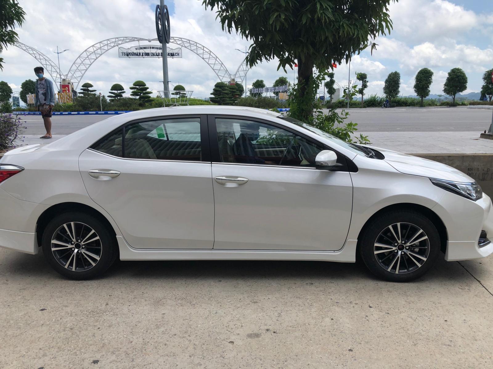 Toyota Corolla altis E CVT 2021 - Cần bán xe Toyota Corolla Altis E CVT đời 2021, màu trắng giá cạnh tranh