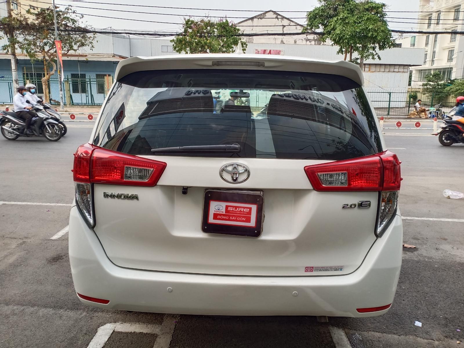 Toyota Innova 2.0E 2019 - Bán xe Toyota Innova 2.0E đời 2019, màu trắng