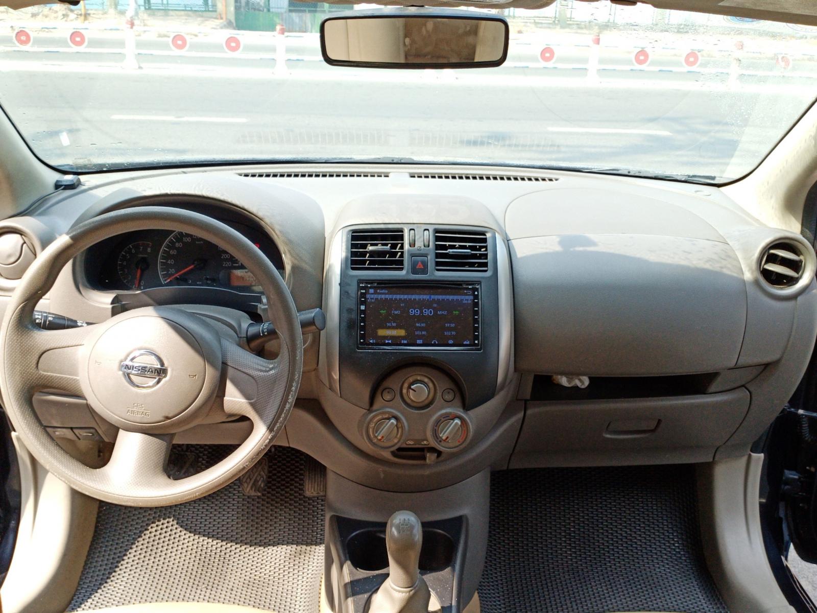 Nissan Sunny 1.5L XL 2015 - Cần bán xe Nissan Sunny 1.5L XL năm 2015, màu đen biển SG, mới chạy 115.000km - giá cực mềm