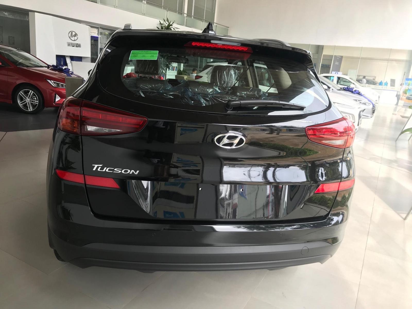 Hyundai Tucson 2.0 AT 2021 - Bán Hyundai Tucson 2.0 AT năm 2021, màu đen