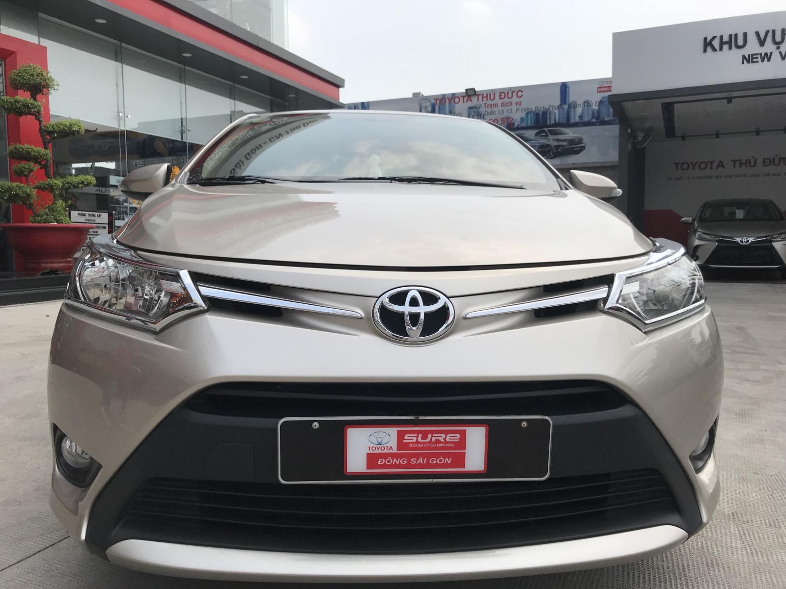 Toyota Vios 1.5E AT 2018 - Cần bán lại xe Toyota Vios 1.5E AT đời 2018, màu nâu