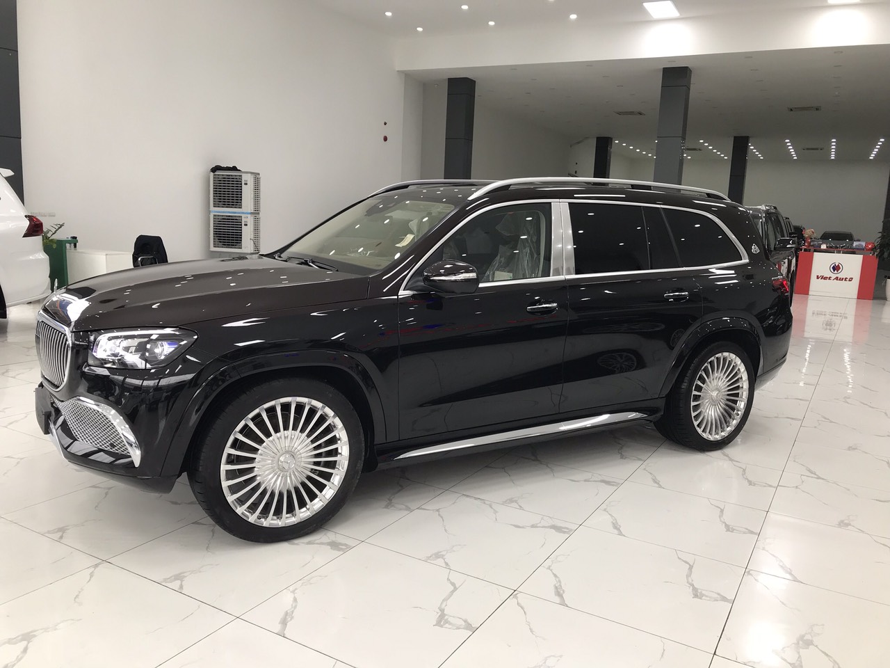 Mercedes-Benz GLS GLS600 2021 - Bán ô tô Mercedes GLS600 Maybach năm 2021, màu đen, nhập khẩu nguyên chiếc