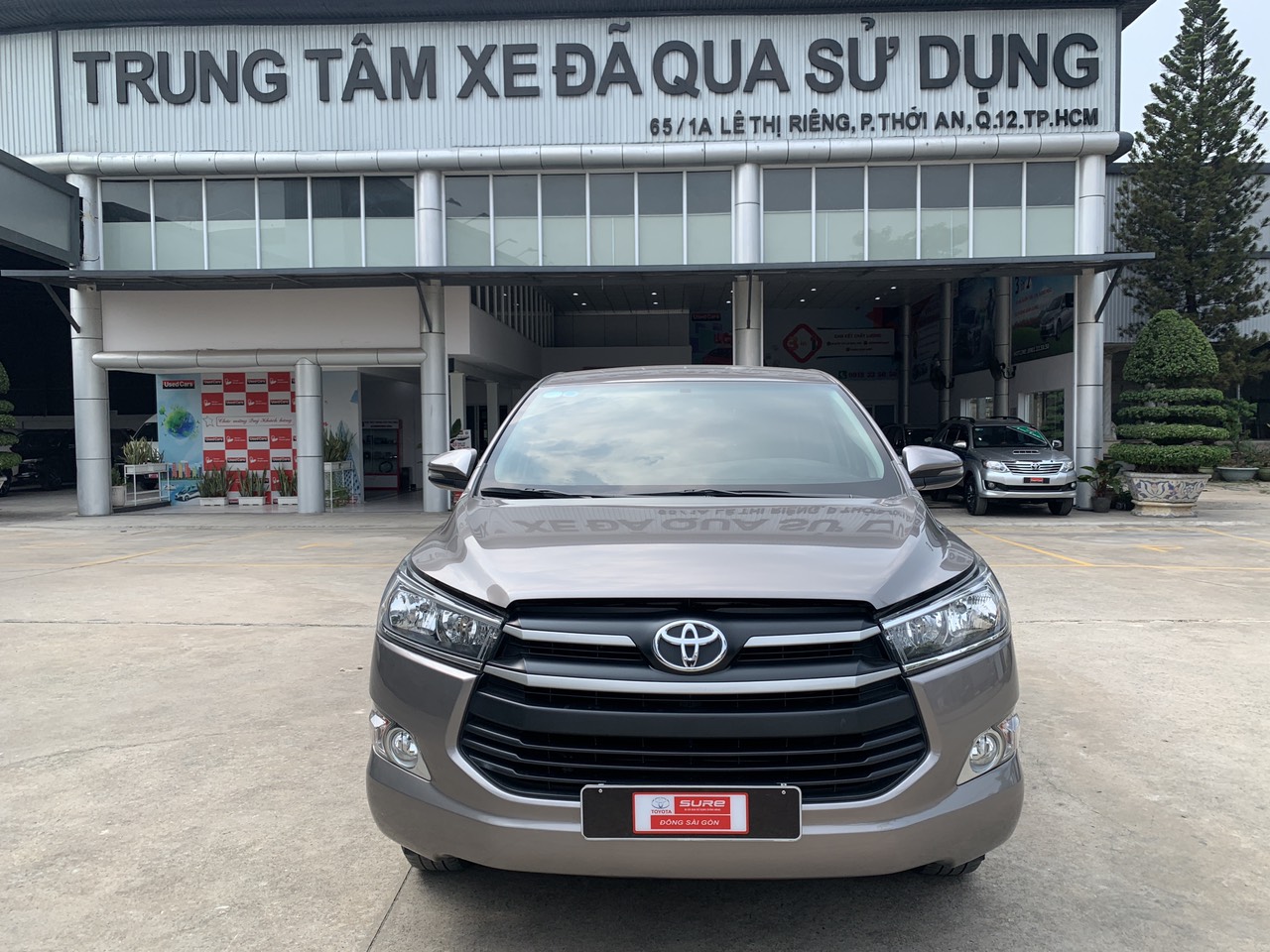 Toyota Innova 2019 - Bán xe Toyota Innova đời 2019, màu đồng ánh kim, biển SG - chuẩn 72.000km - Chuẩn chính hãng - fix đẹp