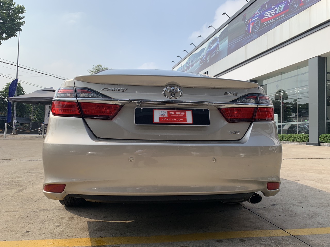 Toyota Camry 2.0E 2015 - Xe Toyota Camry 2.0E đời 2015, biển 70A - gốc TPHCM, chuẩn 47.000km