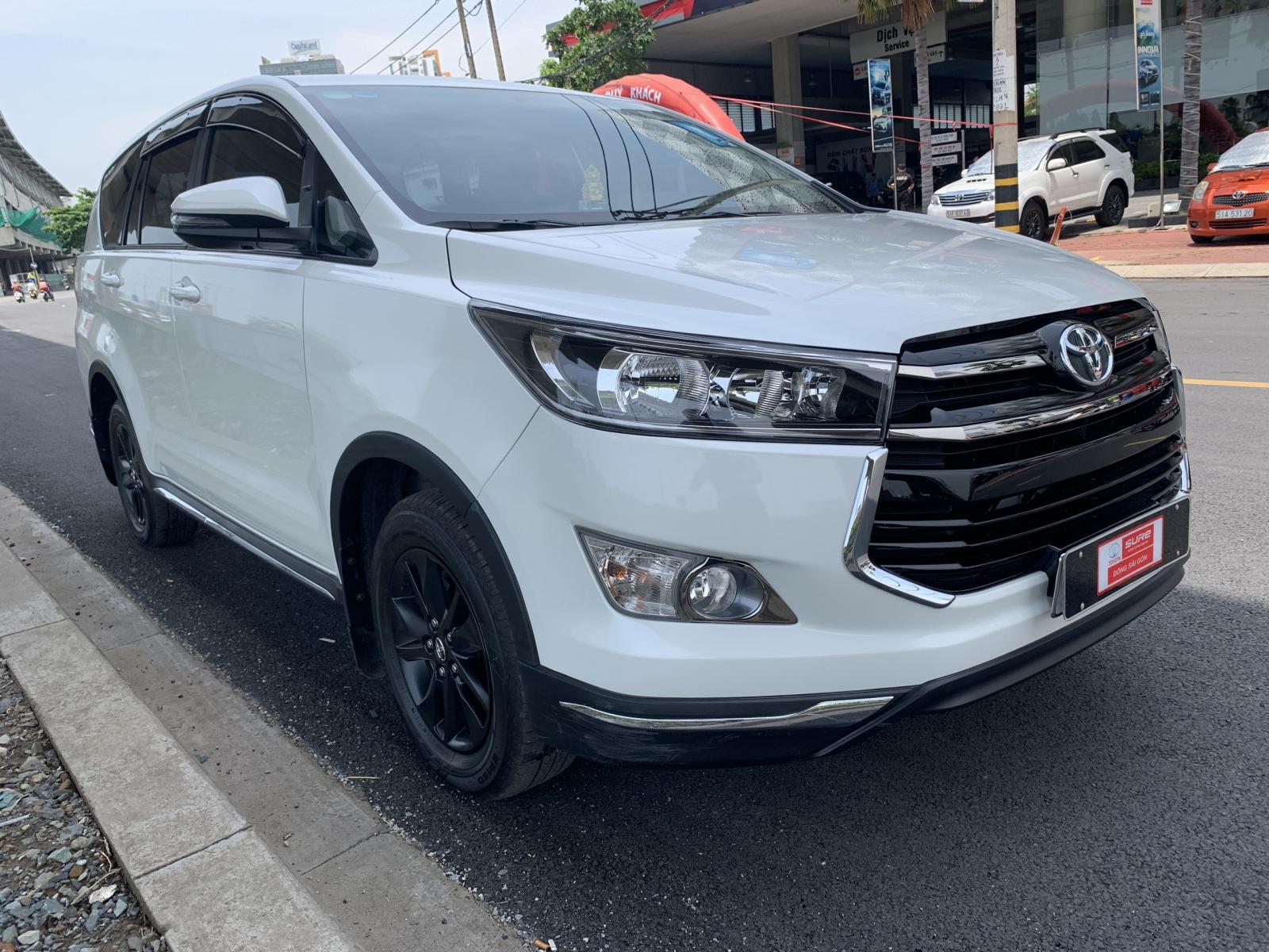 Toyota Innova Venturer 2019 - Bán xe Toyota Innova Venturer 2019, màu trắng
