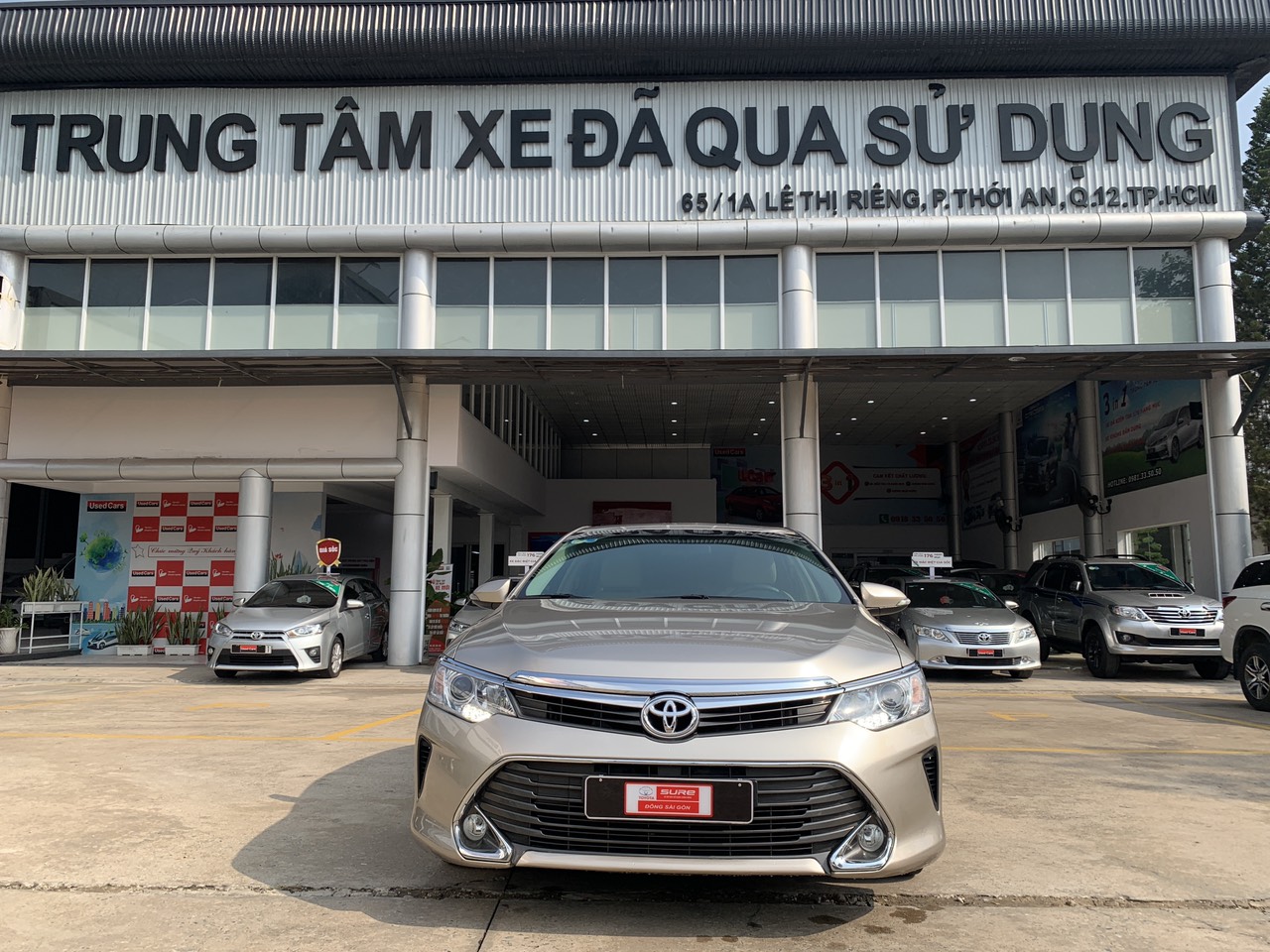 Toyota Camry 2.0E 2015 - Camry 2.0E xe rất đẹp, odo cực lướt