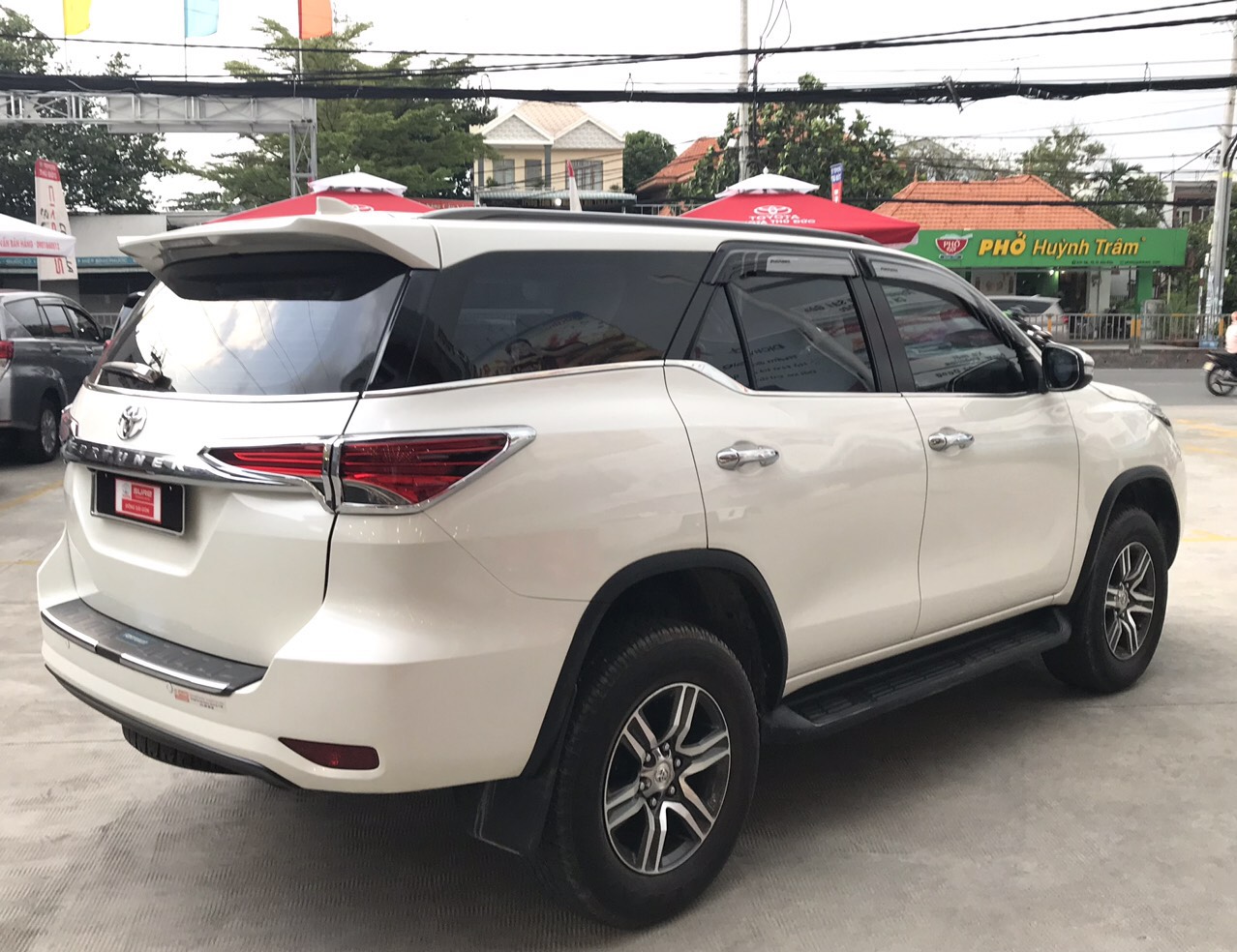 Toyota Fortuner 2.4G 2017 - Cần bán xe Toyota Fortuner 2.4G 2017, màu trắng, nhập khẩu