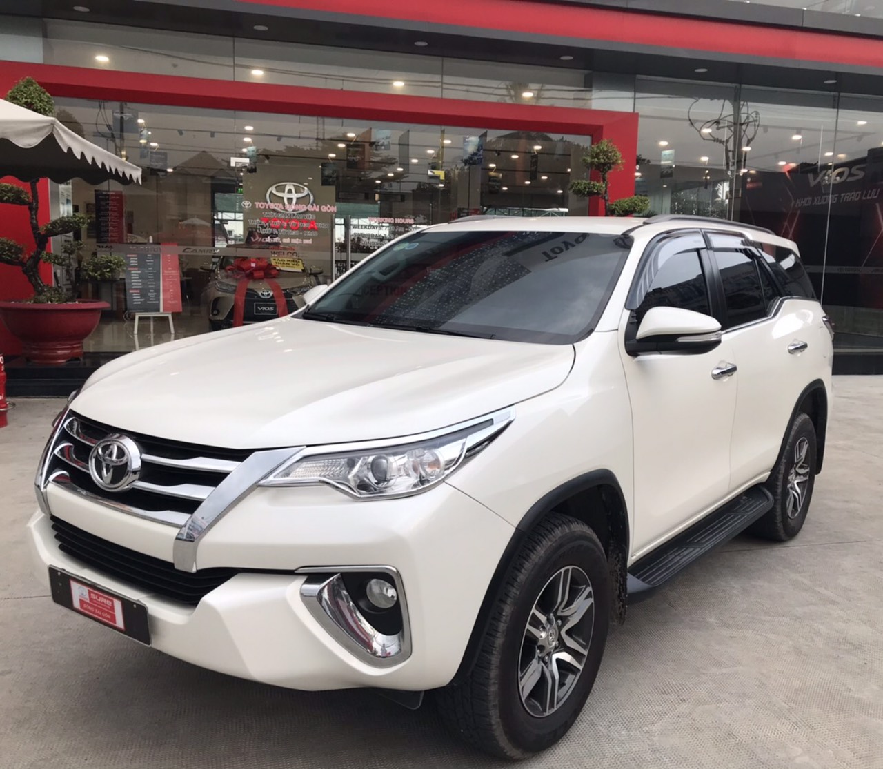 Toyota Fortuner 2.4G 2017 - Cần bán xe Toyota Fortuner 2.4G 2017, màu trắng, nhập khẩu