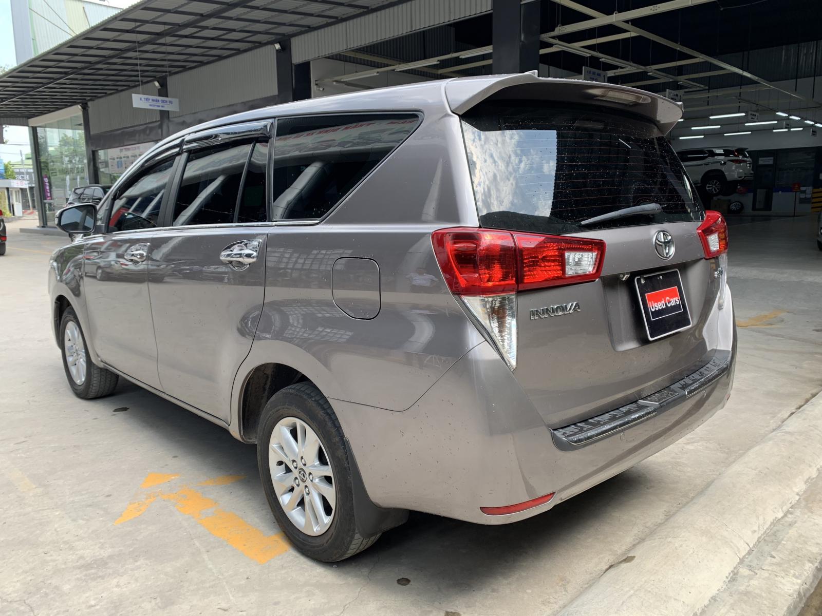 Toyota Innova G 2018 - Cần bán Toyota Innova G năm 2018 xe bảo dưỡng đều, chính hãng, giá tốt
