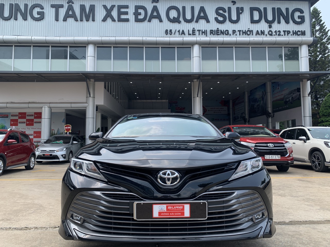 Toyota Camry Q 2019 - Cần bán lại xe Toyota Camry Q đời 2019, màu đen, xe nhập