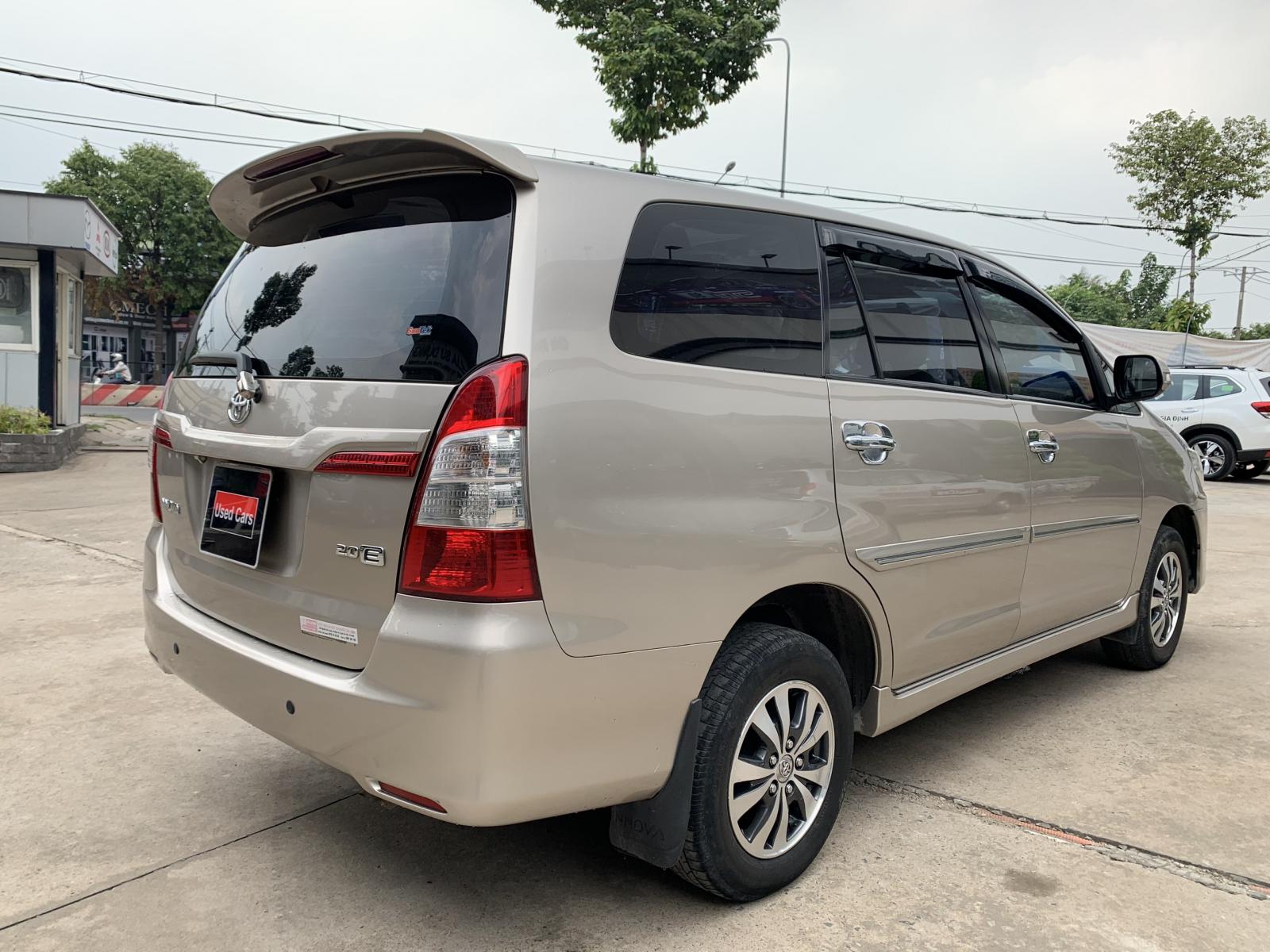 Toyota Innova 2.0 2016 - Innova E 2016 xe gia đình, chất cứng cáp