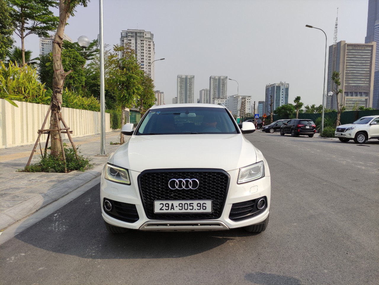 Audi Q5 2.0 2013 - Bán Audi Q5 2.0TFSI Quattro 2013, màu trắng, nhập khẩu Đức, giá bình dân