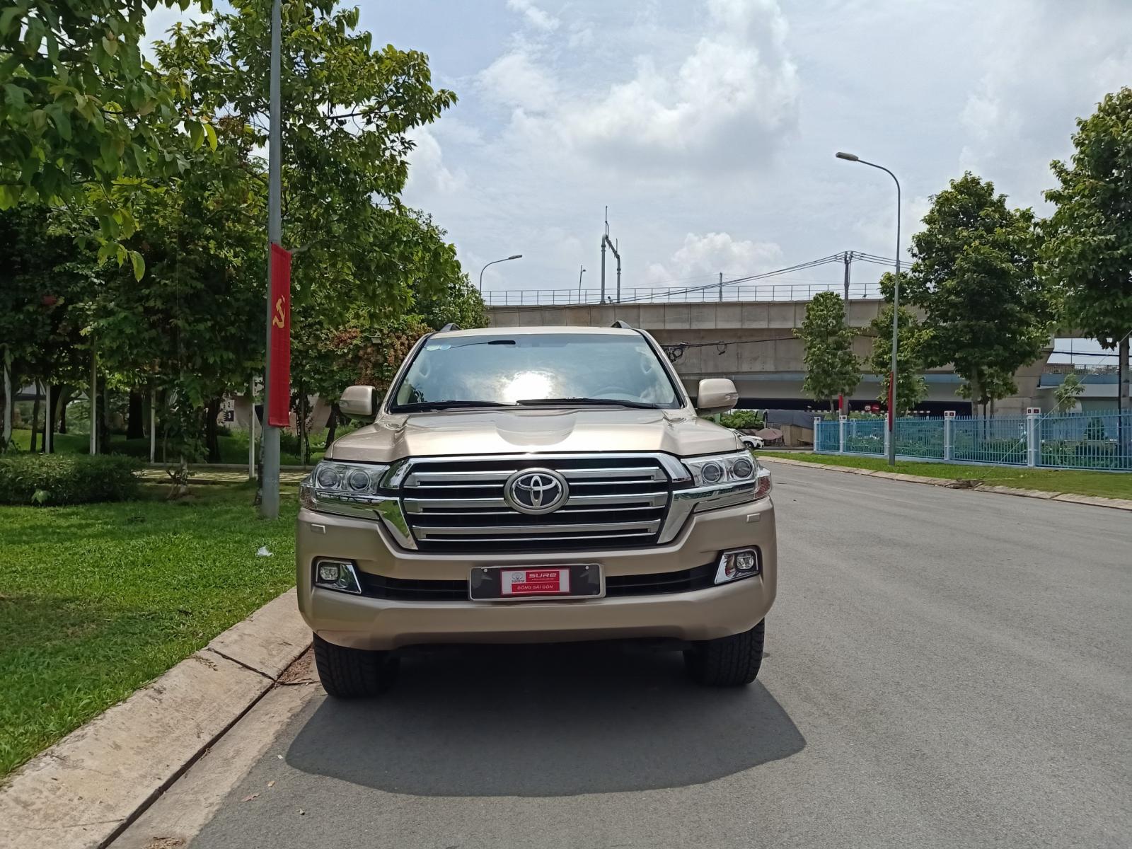 Toyota Land Cruiser VX 2015 - Xe Toyota Land Cruiser VX đời 2015, nhập khẩu