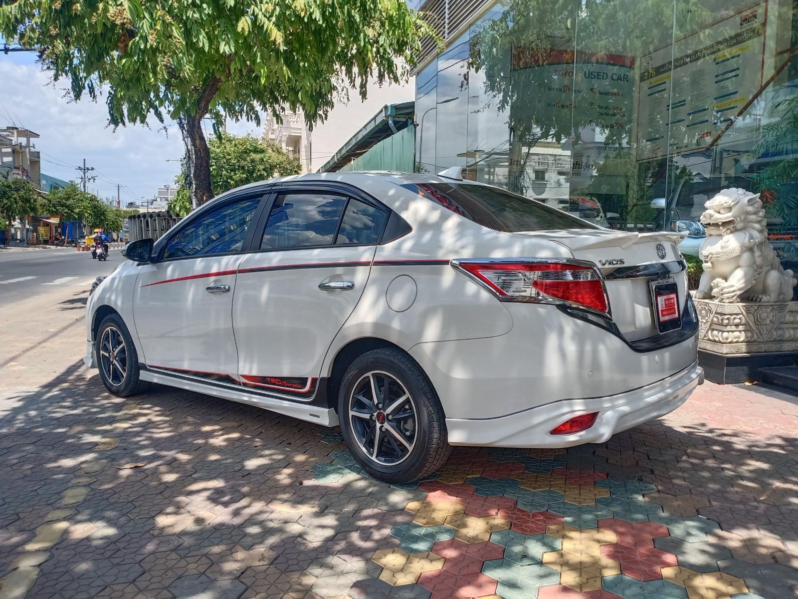 Toyota Vios TRD 2018 - Bán Toyota Vios TRD đời 2018, màu trắng