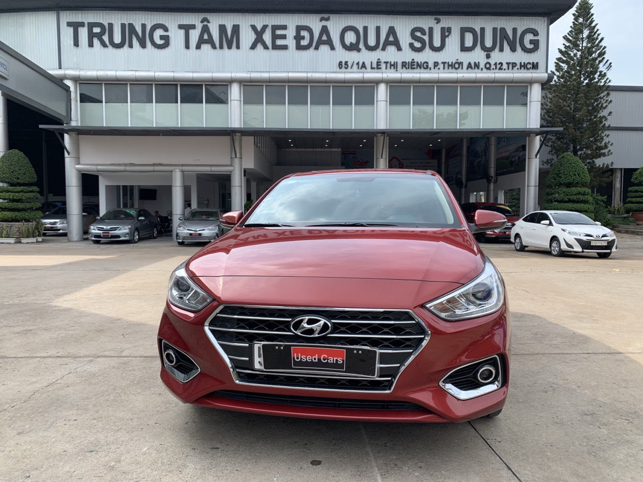 Hyundai Accent 1.4 AT bản Full 2019 - Bán Hyundai Accent 1.4 AT bản Full đời 2019, màu đỏ, biển SG -24.000km - xe đẹp giá tốt - giao ngay
