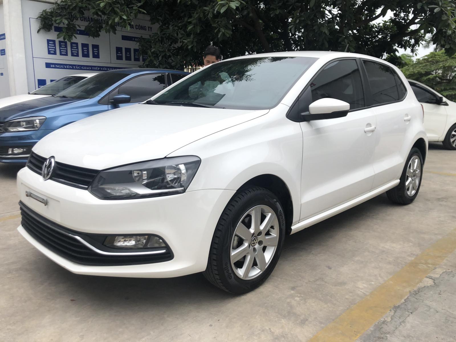 Volkswagen Polo   2018 - Cần bán xe Volkswagen Polo Hatchback 2018, màu trắng, nhập khẩu nguyên chiếc, giá chỉ 550 triệu