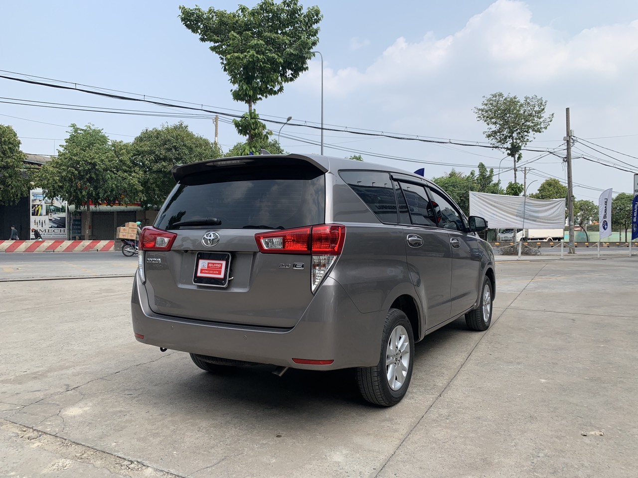 Toyota Innova 2.0E 2019 - Cần bán lại xe Toyota Innova 2.0E đời 2019, 710 triệu