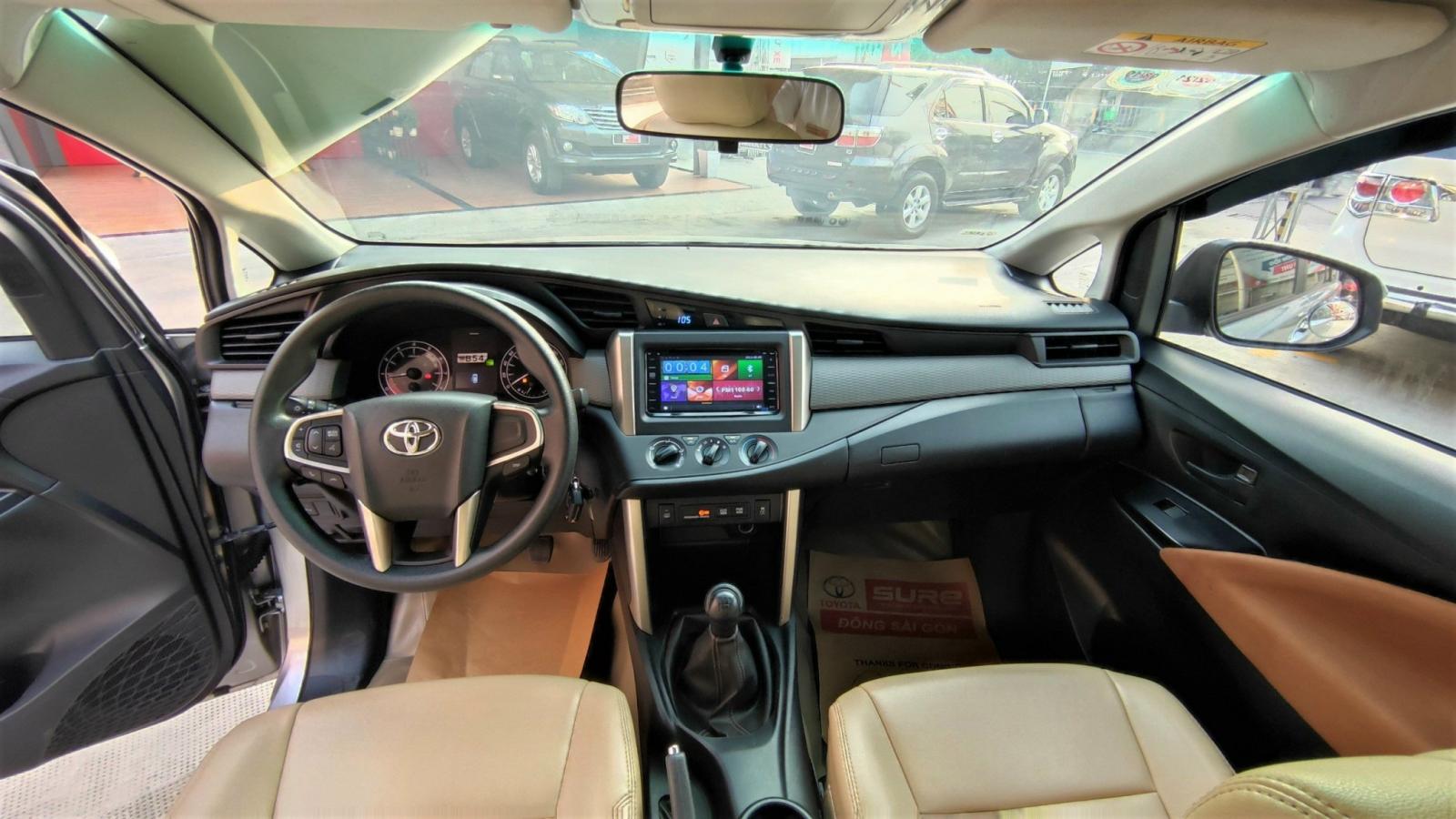 Toyota Innova 2.0 2018 - Innova E 2018 sơn zin còn nhiều, phụ kiện cực chất lượng