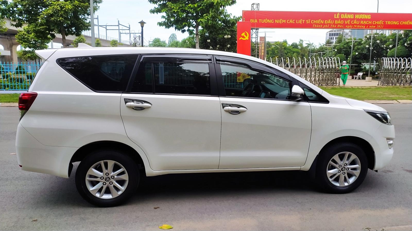 Toyota Innova 2.0G 2018 - Xe Toyota Innova 2.0G đời 2018, màu trắng, biển SG chạy kỹ 59.000km - Giá còn giảm manh