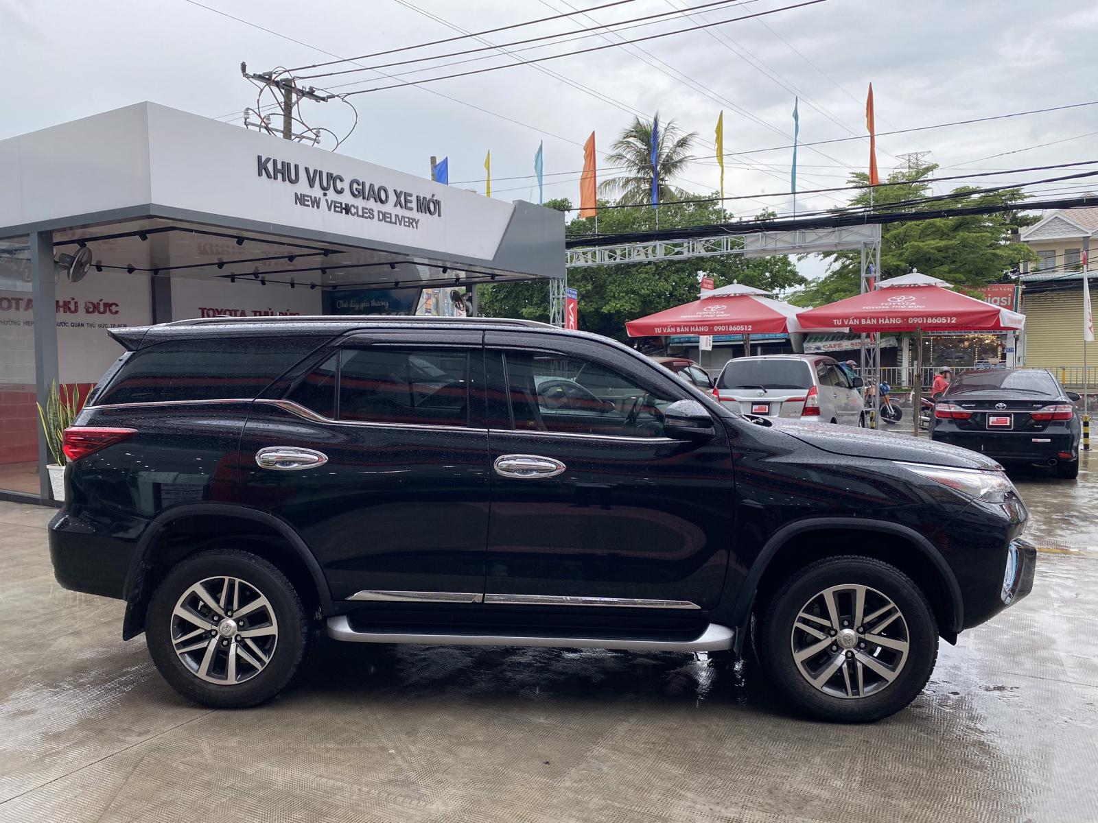 Toyota Fortuner 2.8 2018 - Fortuner máy dầu 2 cầu rất mới, biển số đẹp