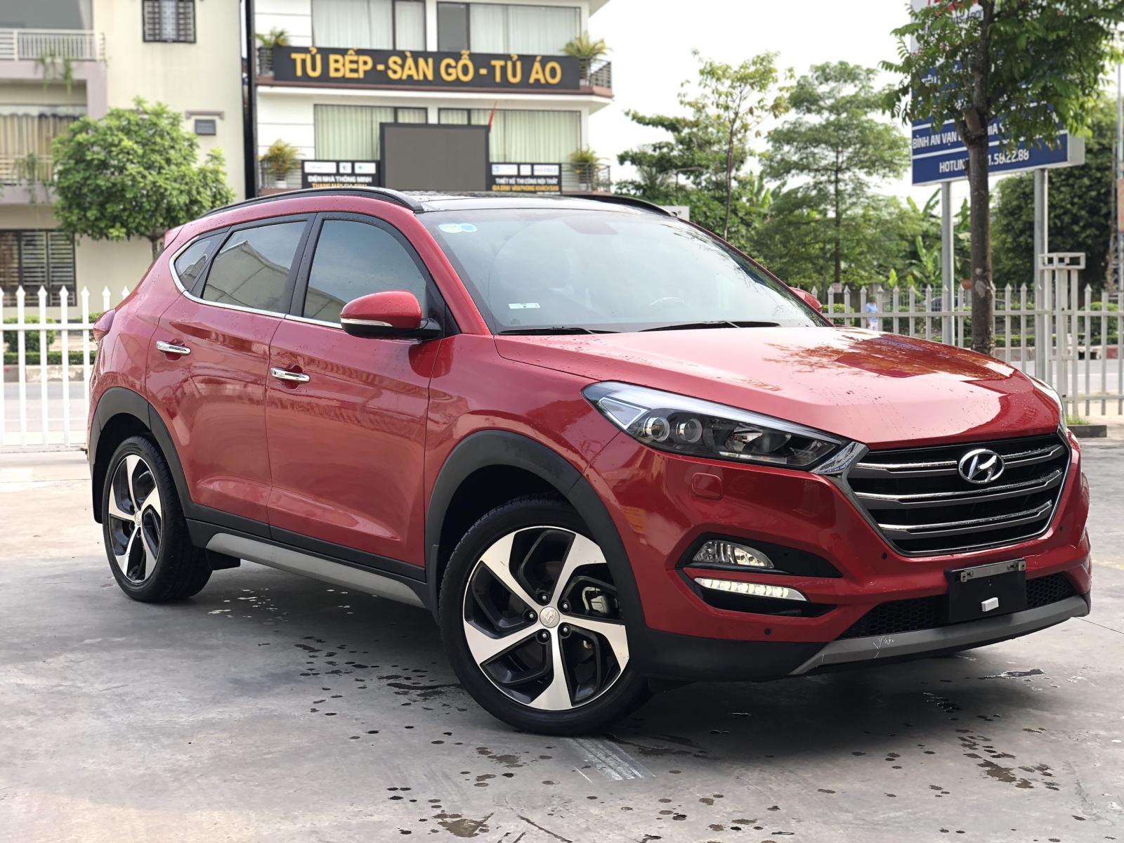 Hyundai Tucson Turbo 2018 - Bán xe Hyundai Tucson Turbo 2018, màu đỏ, giá 800tr