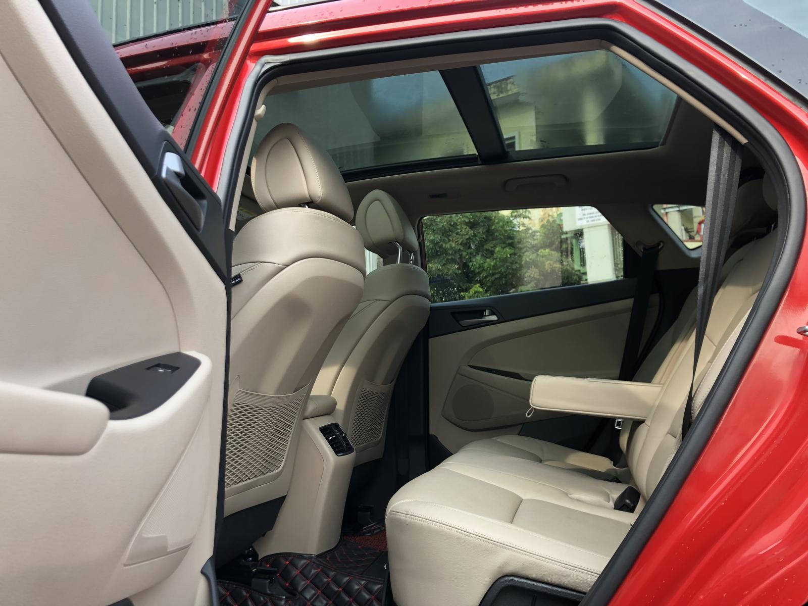 Hyundai Tucson Turbo 2018 - Bán xe Hyundai Tucson Turbo 2018, màu đỏ, giá 800tr